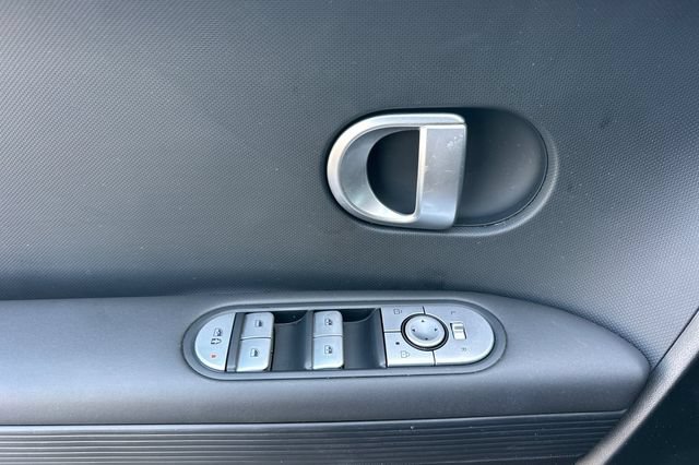 Used 2024 Hyundai Ioniq 5 SEL RWD image 11