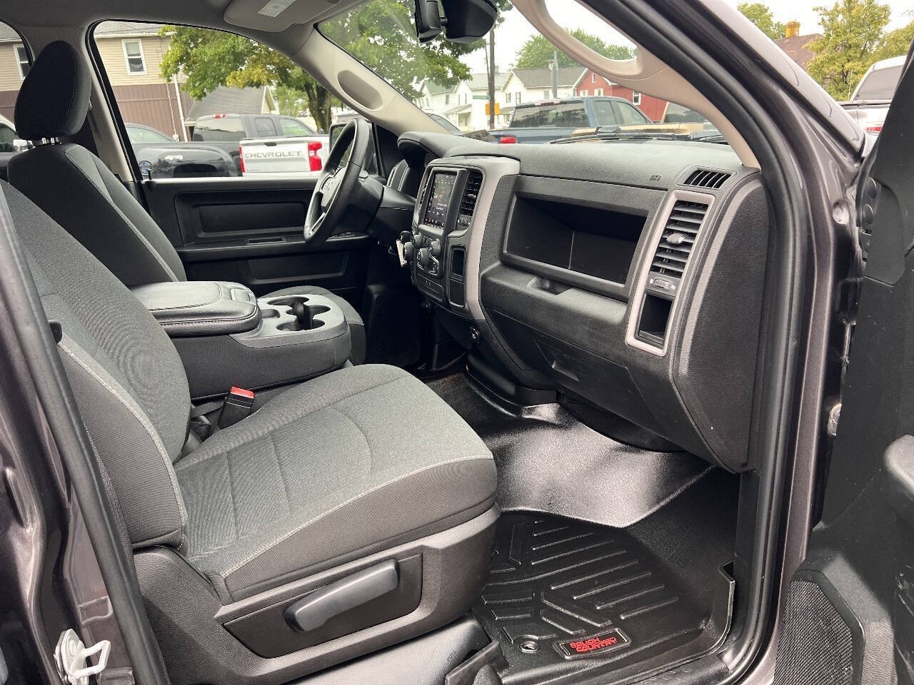 Used 2021 RAM 1500 Express w/ Wheel & Sound Group AWD/4WD image 26