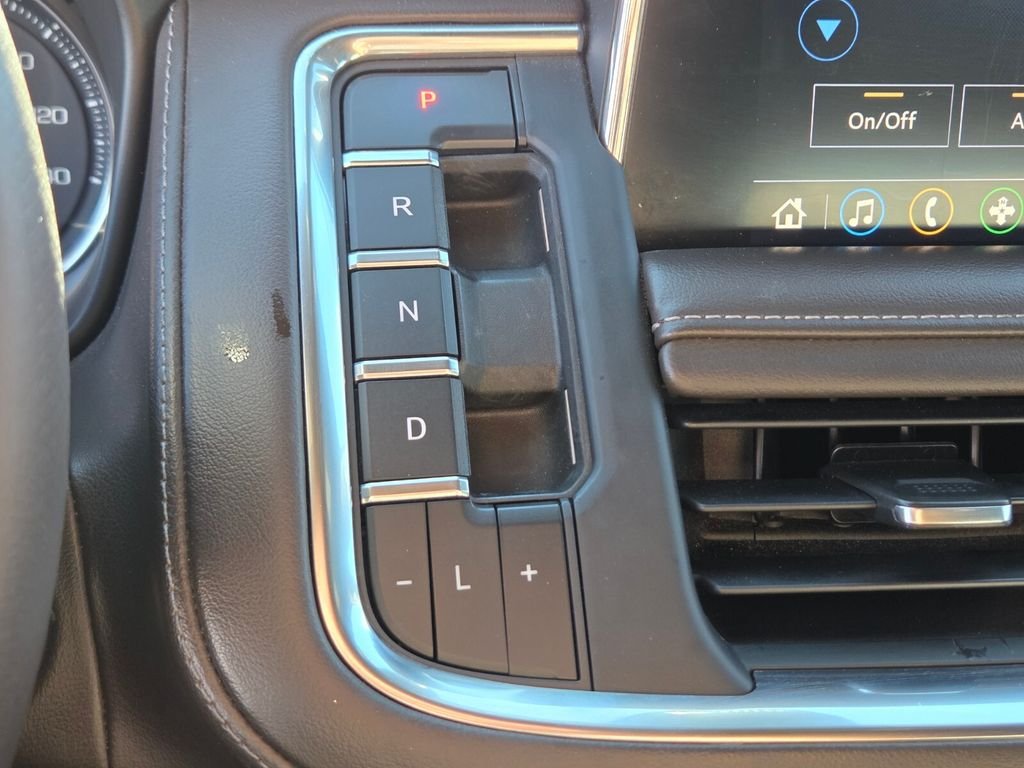 Used 2021 Chevrolet Suburban Z71 AWD/4WD image 34