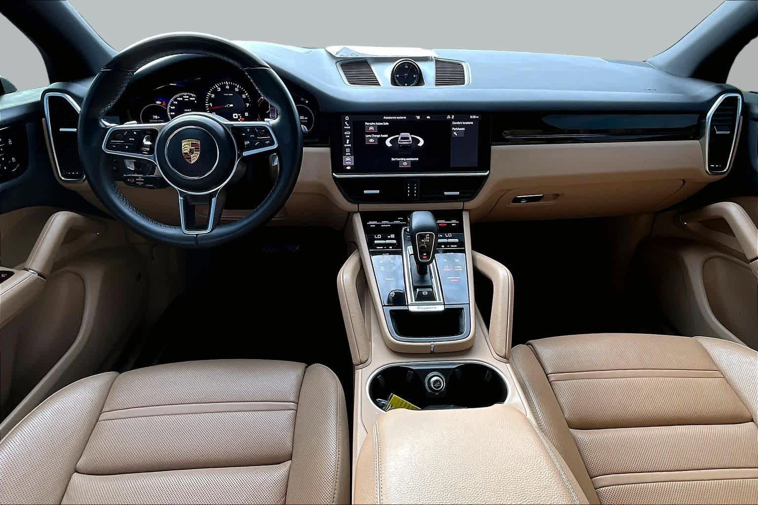 Used 2021 Porsche Cayenne AWD/4WD image 15