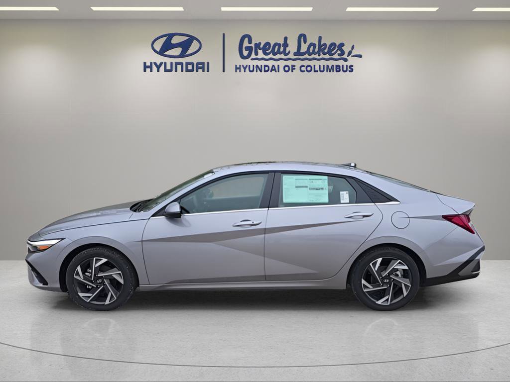 New 2026 Hyundai Elantra Limited image 2