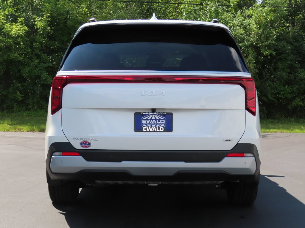 Certified 2026 Kia Carnival EX FWD image 20