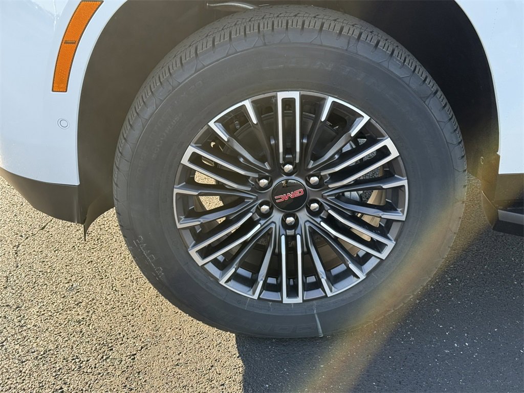 New 2026 GMC Yukon XL Elevation image 11