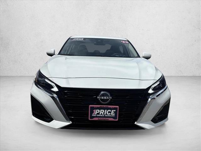 Used 2023 Nissan Altima 2.5 S FWD image 11