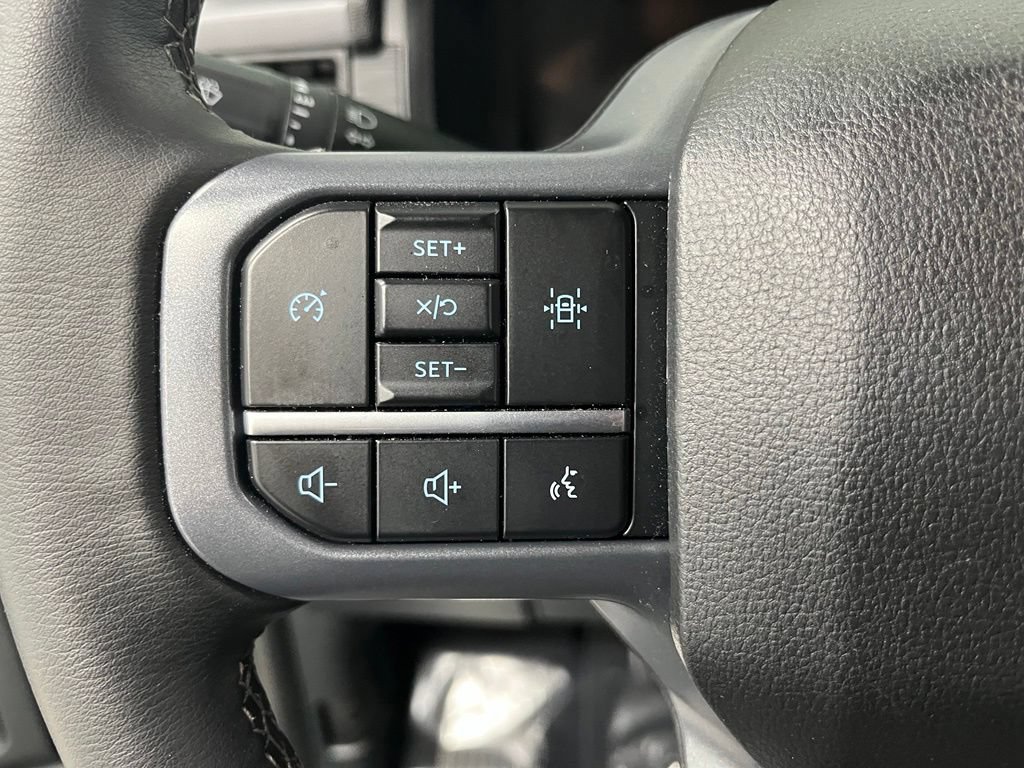 Used 2025 Ford F150 XLT w/ Equipment Group 301A Standard AWD/4WD image 29