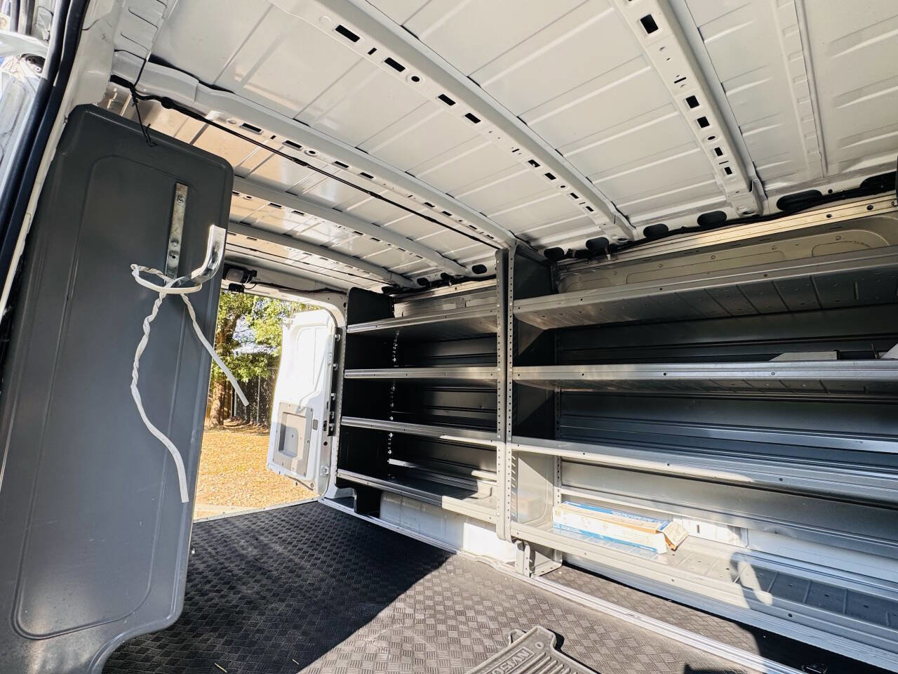 Used 2020 Nissan NV 1500 S image 9