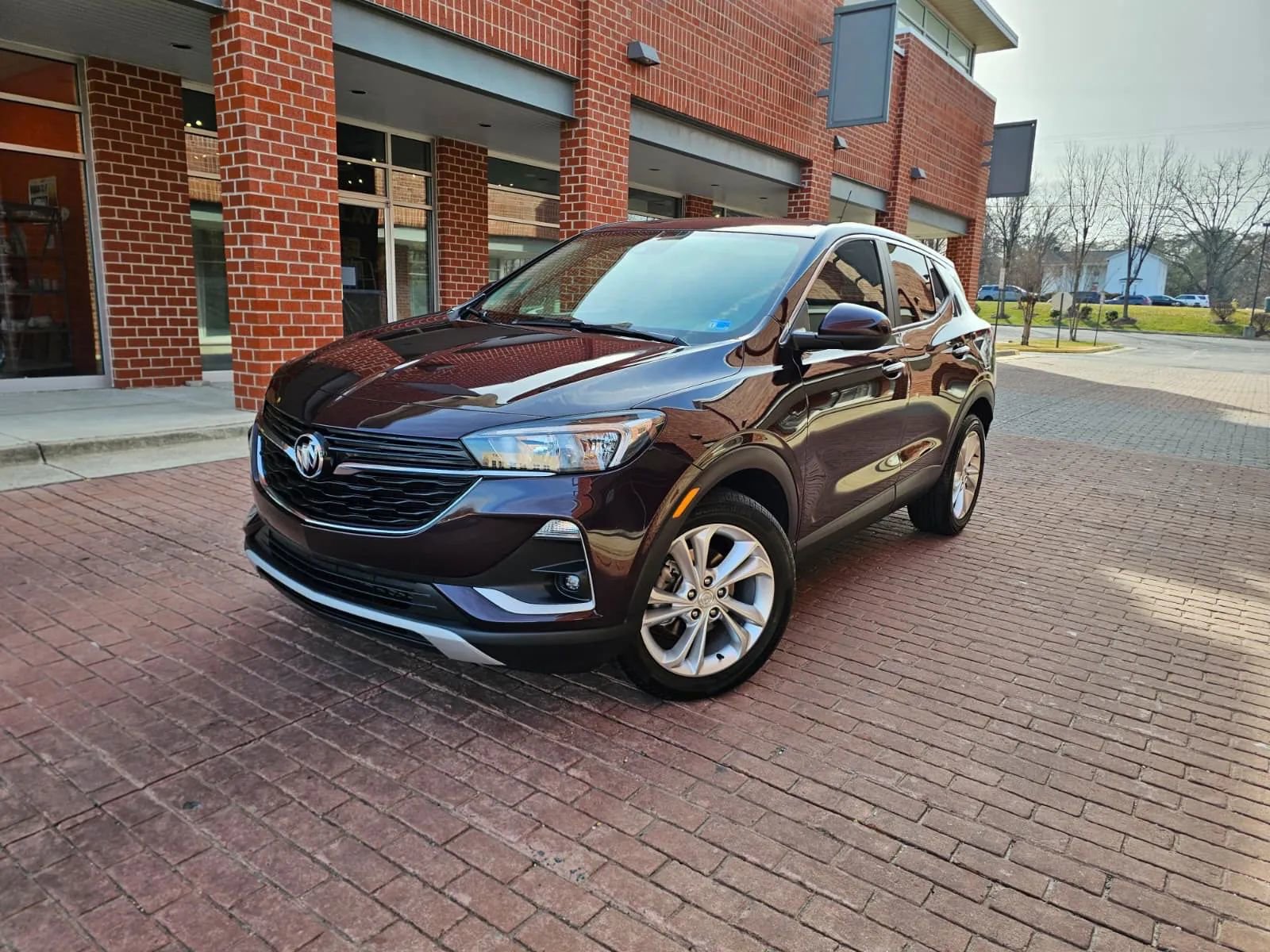 Used 2020 Buick Encore GX Preferred w/ Cold Weather Comfort Package image 3