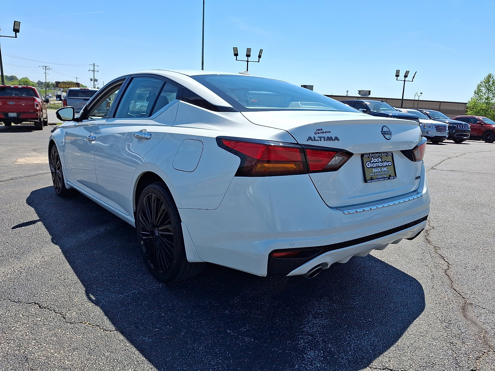 Used 2023 Nissan Altima 2.5 SL AWD/4WD image 6