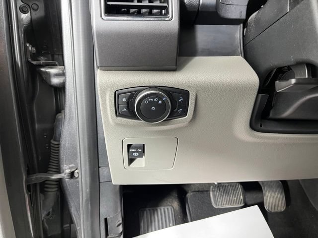 Used 2018 Ford F150 XLT AWD/4WD image 18