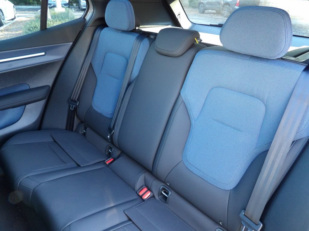 New 2026 Volvo EX30 Plus w/ Protection Package Premier AWD/4WD image 22