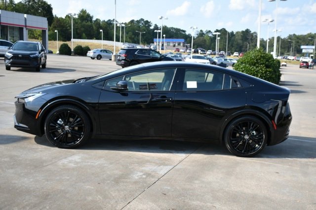 New 2026 Toyota Prius Plug-In Hybrid image 4