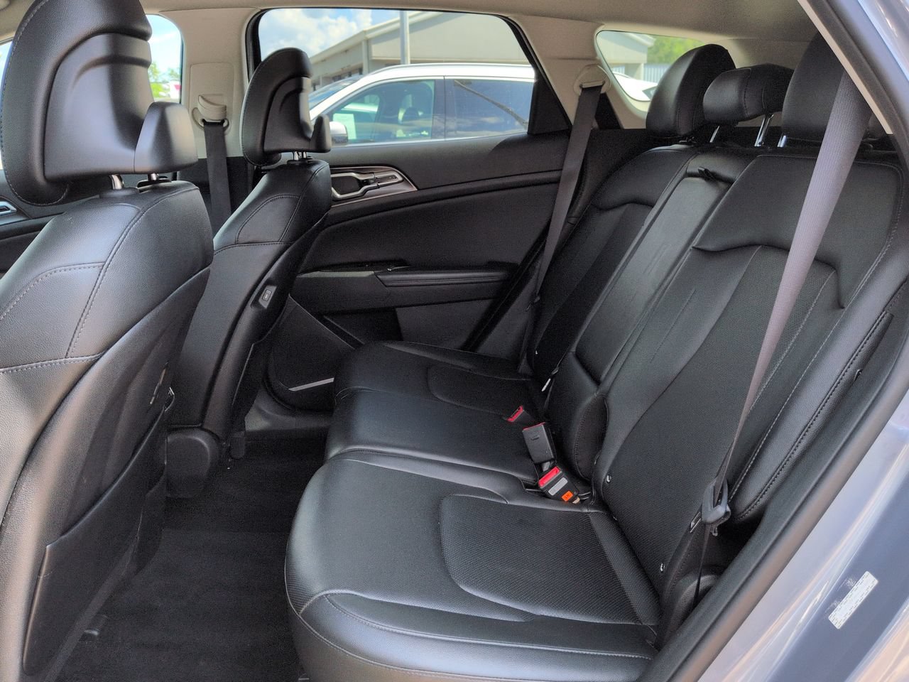 Certified 2024 Kia Sportage EX FWD image 14