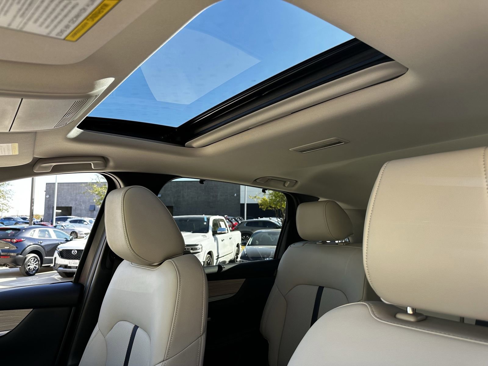 New 2026 MAZDA CX-90 3.3 Turbo w/ Preferred Package AWD/4WD image 24