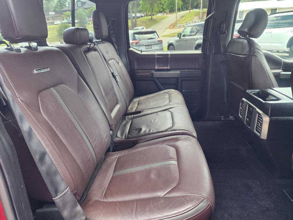 Used 2015 Ford F150 Platinum w/ Equipment Group 701A Luxury AWD/4WD image 10