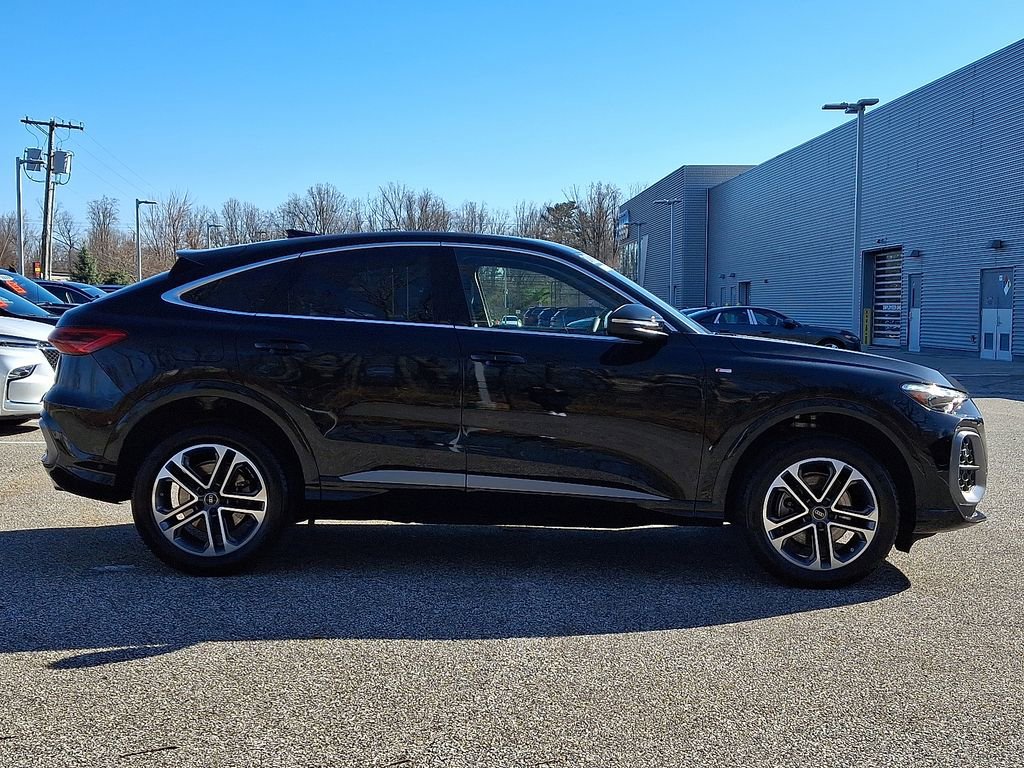 Certified 2025 Audi Q5 Premium Plus image 7