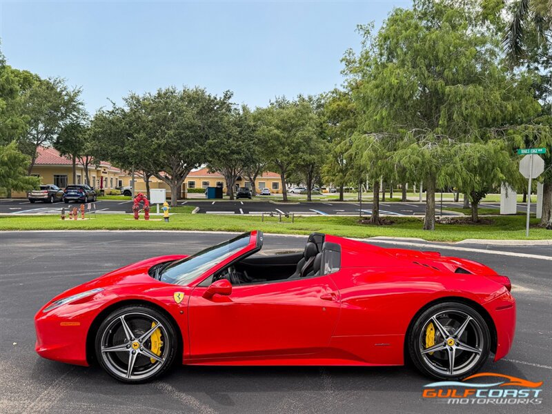 Used 2013 Ferrari 458 Spider RWD image 40