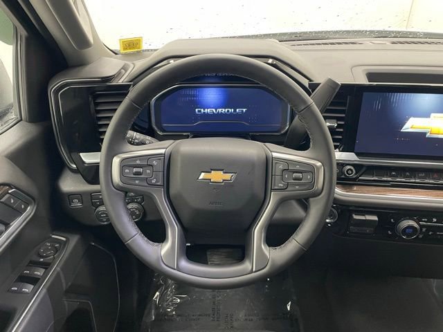 Certified 2025 Chevrolet Silverado 1500 LT image 12
