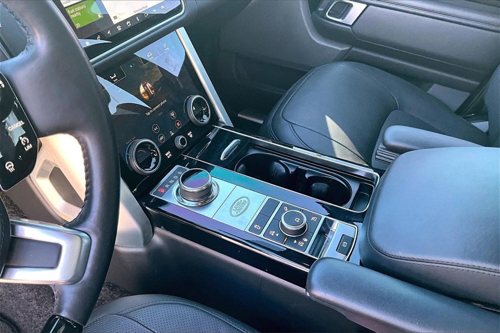 Used 2021 Land Rover Range Rover P525 Westminster Edition image 14