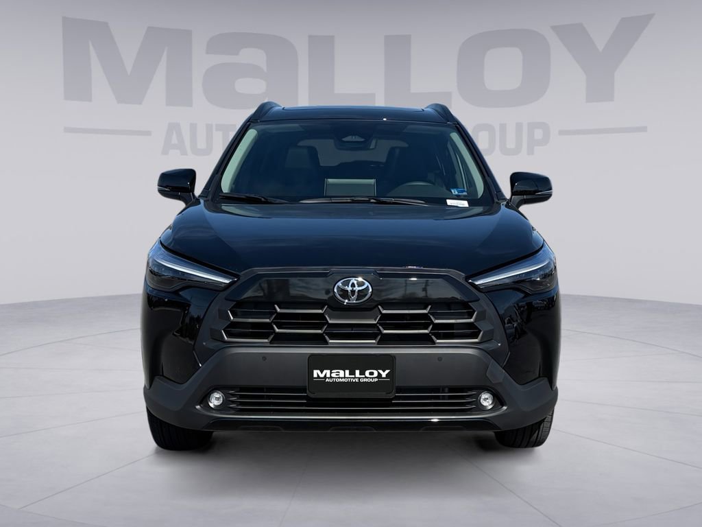 Certified 2026 Toyota Corolla Cross XLE w/ Convenience Package image 8