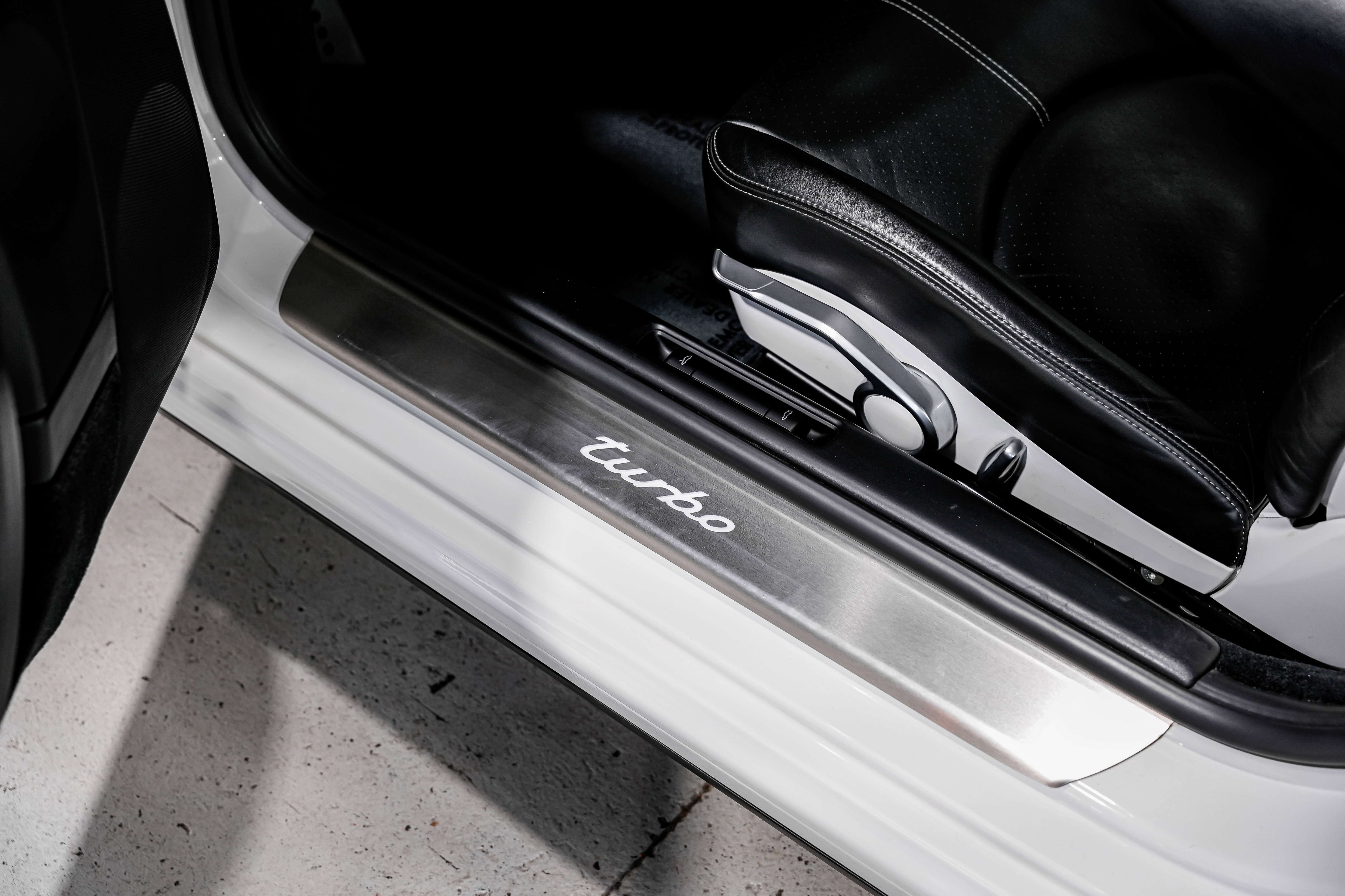 Used 2007 Porsche 911 Turbo image 24