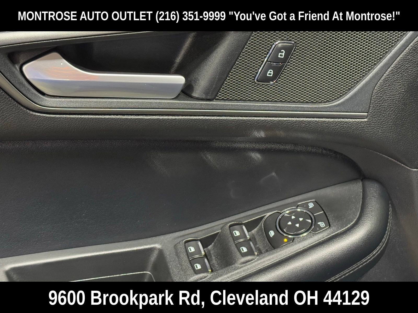 Used 2022 Ford Edge SE image 12
