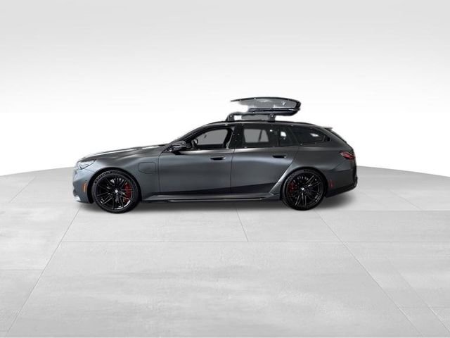 Certified 2025 BMW M5 Touring image 2