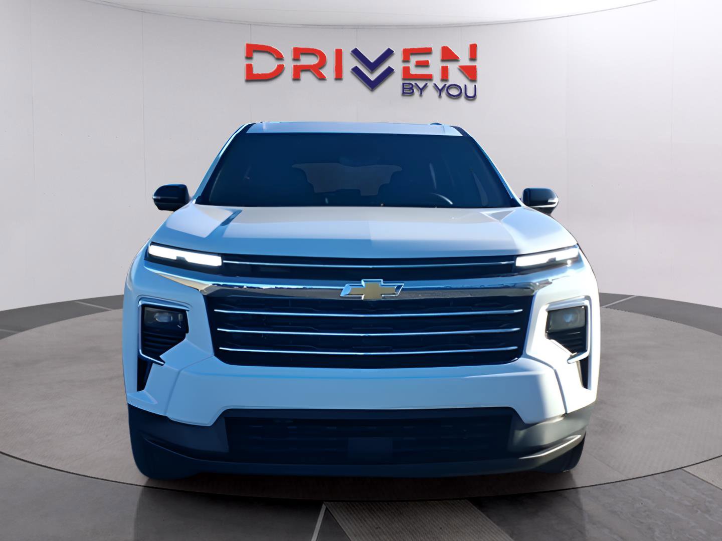 New 2026 Chevrolet Traverse LT w/ Sun and Wheel Package image 8