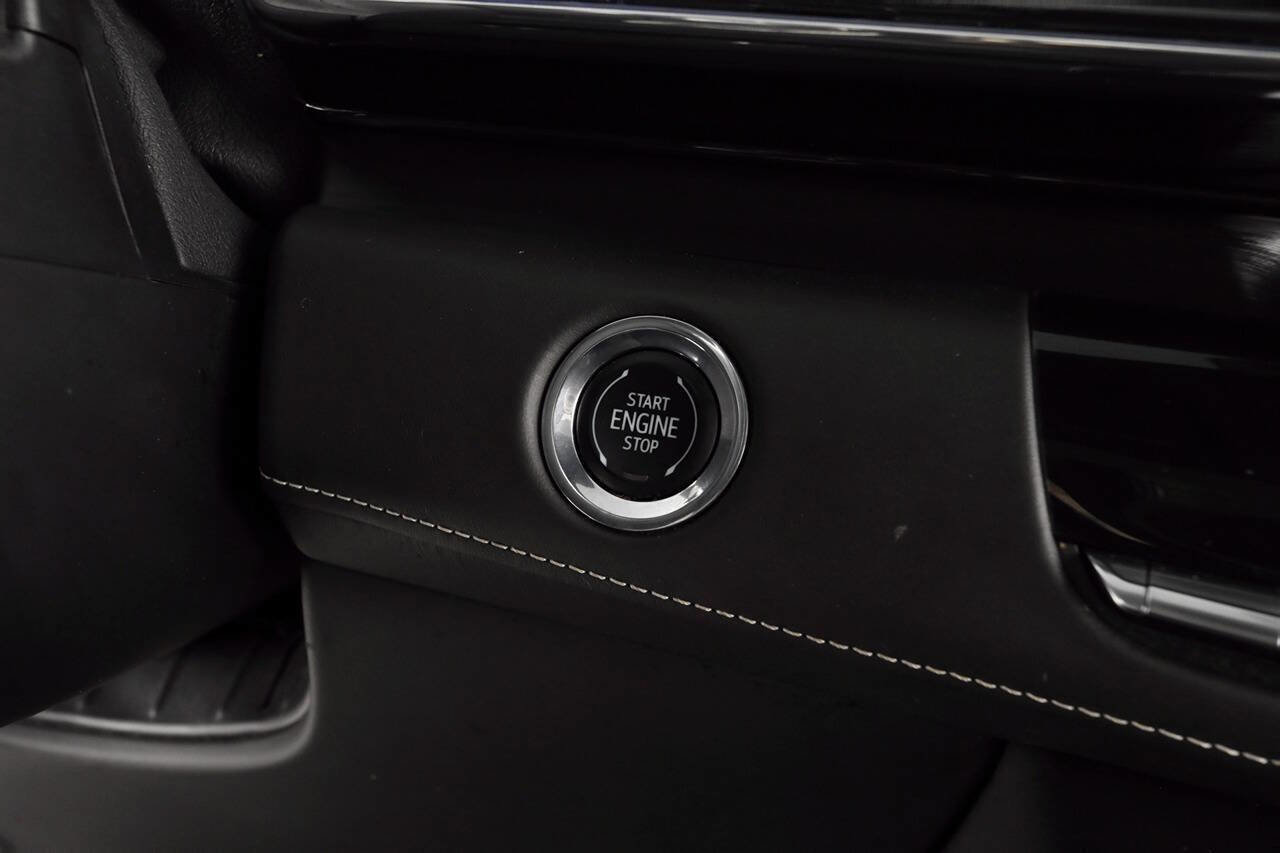 Used 2023 Cadillac Escalade V image 40