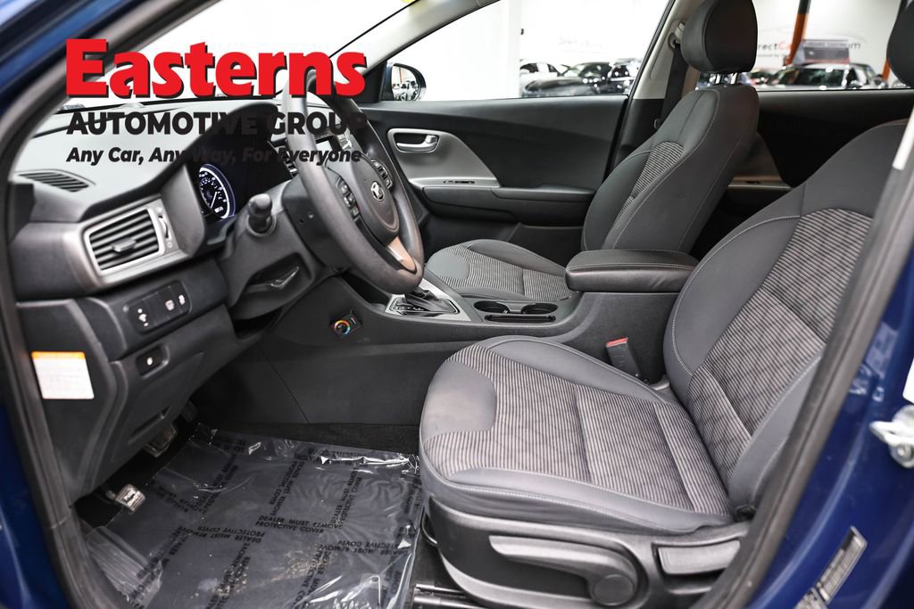 Used 2019 Kia Niro LX image 14