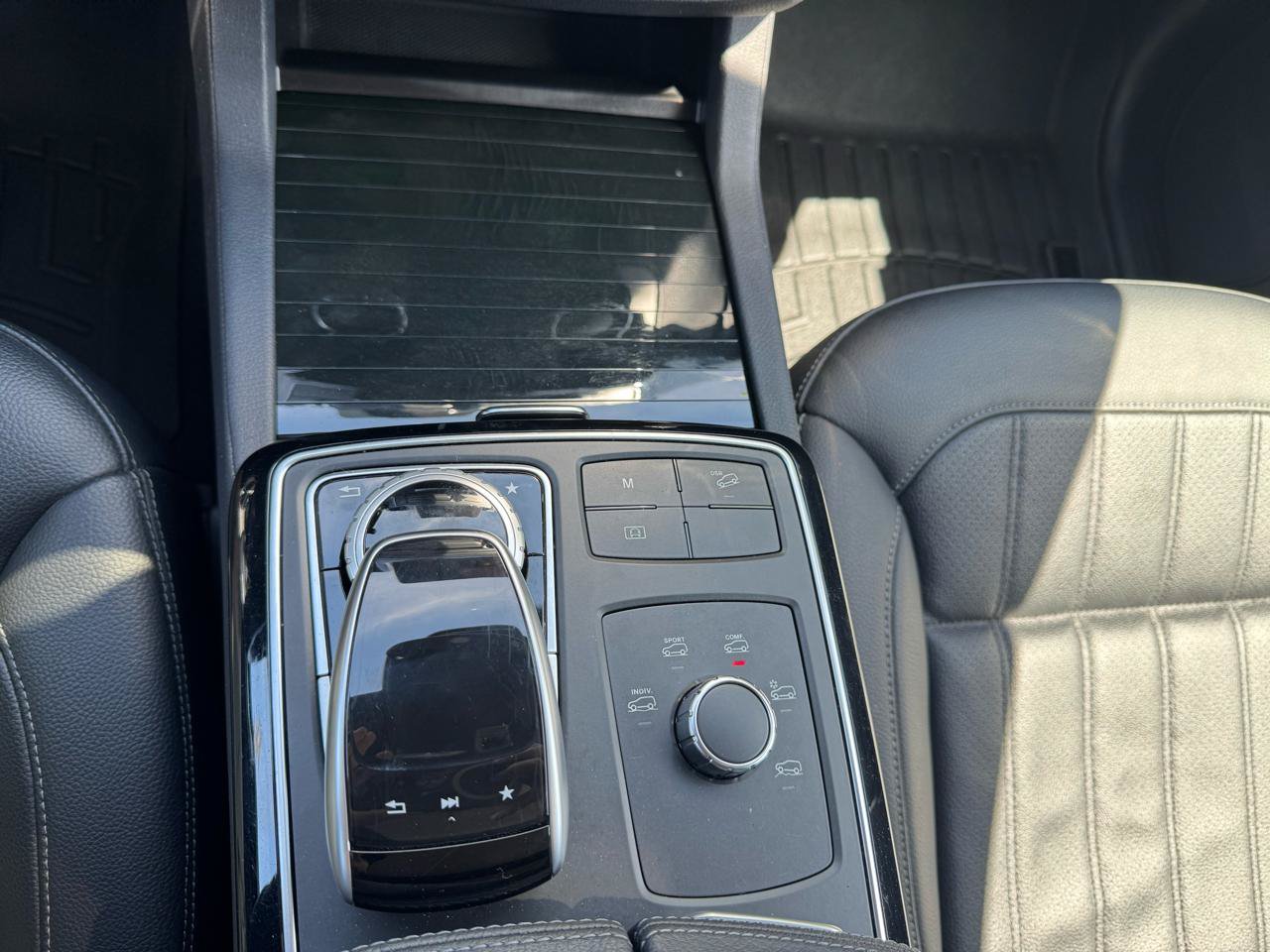 Used 2017 Mercedes-Benz GLE 350 4MATIC image 22
