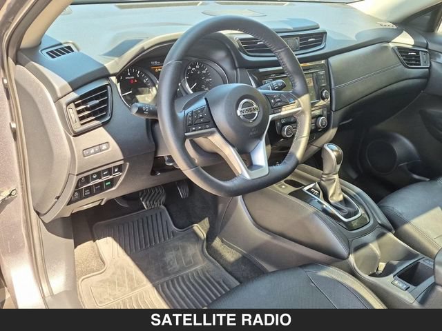 Used 2019 Nissan Rogue SL w/ Premium Package AWD/4WD image 16
