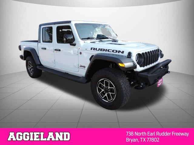 Used 2024 Jeep Gladiator Rubicon w/ Safety Group AWD/4WD image 3