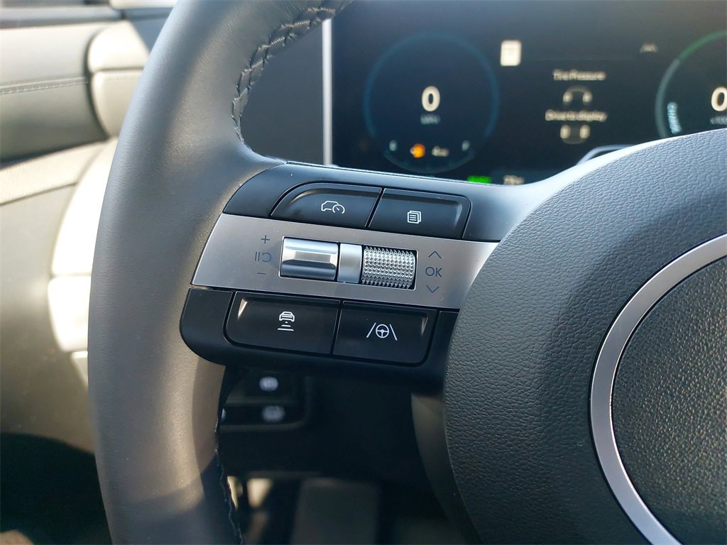 New 2025 Hyundai Tucson SEL image 18