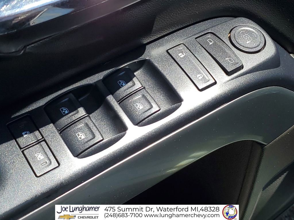 Used 2016 Chevrolet Silverado 1500 LT w/ All Star Edition AWD/4WD image 22
