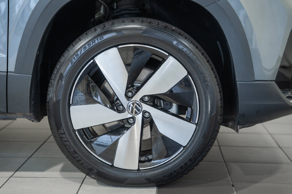 Used 2024 Volkswagen Taos S AWD/4WD image 14