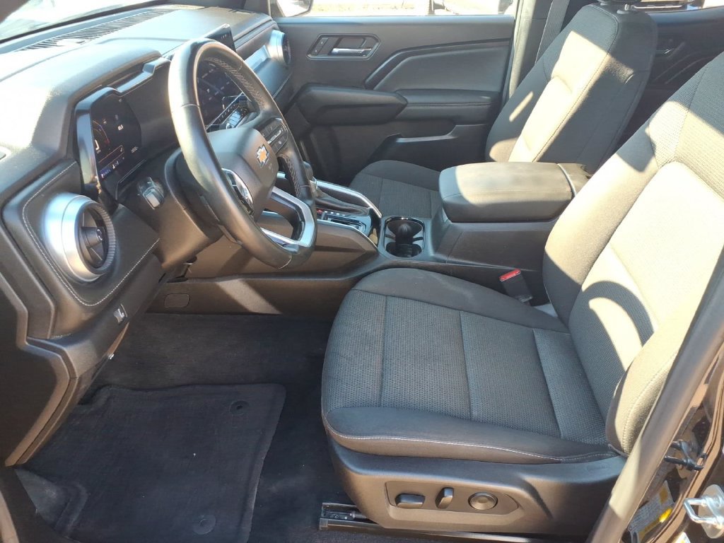 Certified 2025 Chevrolet Colorado LT w/ Advanced Trailering Package RWD image 13