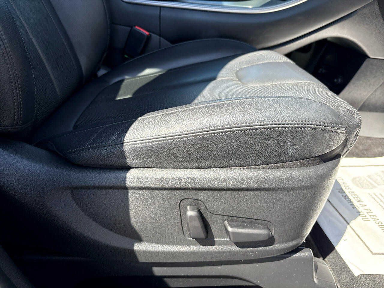 Used 2022 Hyundai Palisade SEL w/ 8P Bench Seat Package image 31