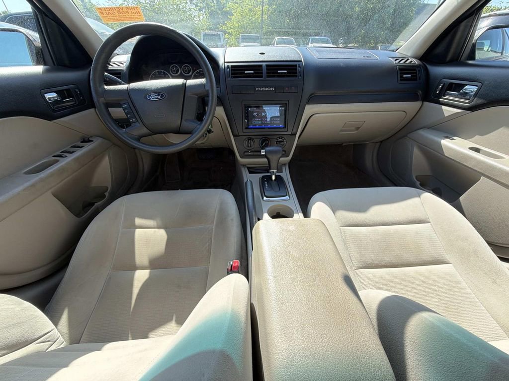 Used 2009 Ford Fusion S FWD image 18