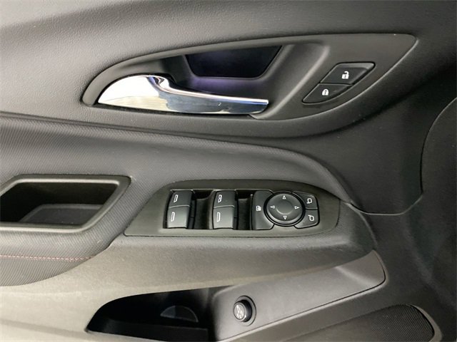 Used 2023 Chevrolet Equinox RS w/ RS Leather Package image 26