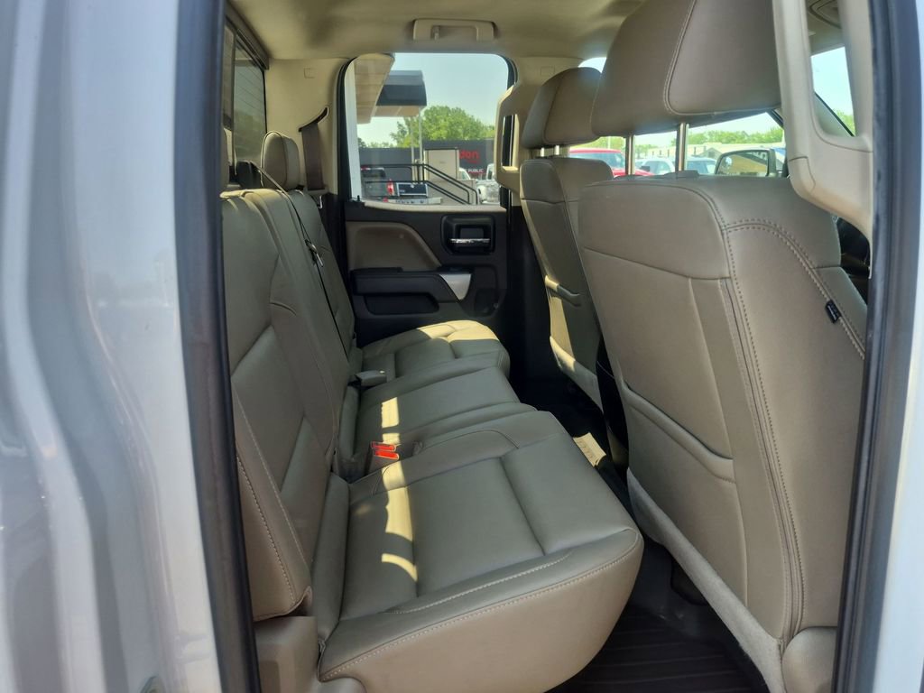 Used 2017 Chevrolet Silverado 1500 LTZ Z71 w/ LTZ Plus Package AWD/4WD image 28