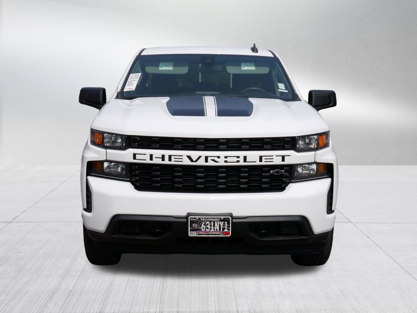 Used 2022 Chevrolet Silverado 1500 Custom w/ Rally Edition AWD/4WD image 2