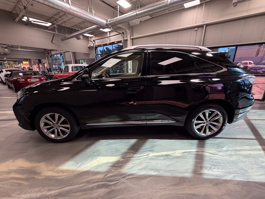 Used 2013 Lexus RX 450h AWD w/ Navigation Pkg image 37