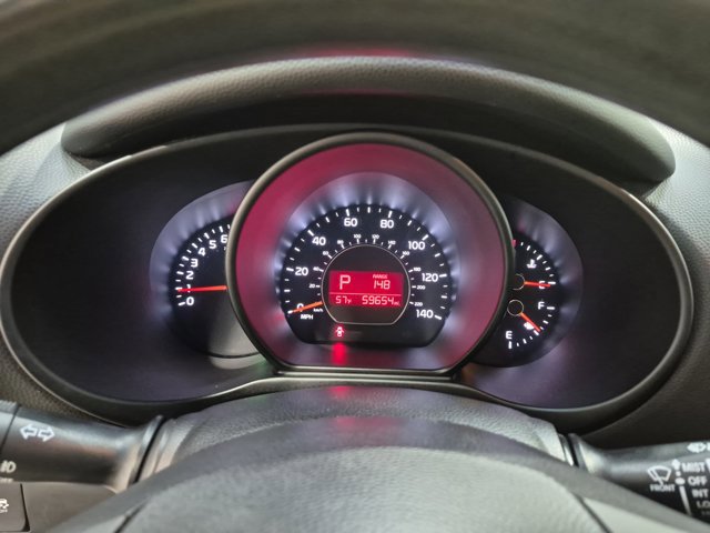 Used 2016 Kia Soul + FWD image 18