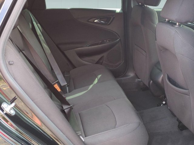 Used 2021 Chevrolet Malibu RS FWD image 28