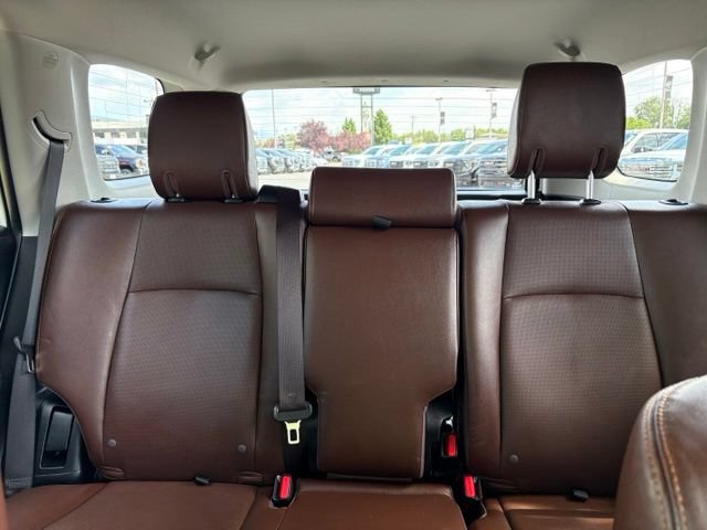 Used 2022 Toyota 4Runner Limited AWD/4WD image 17