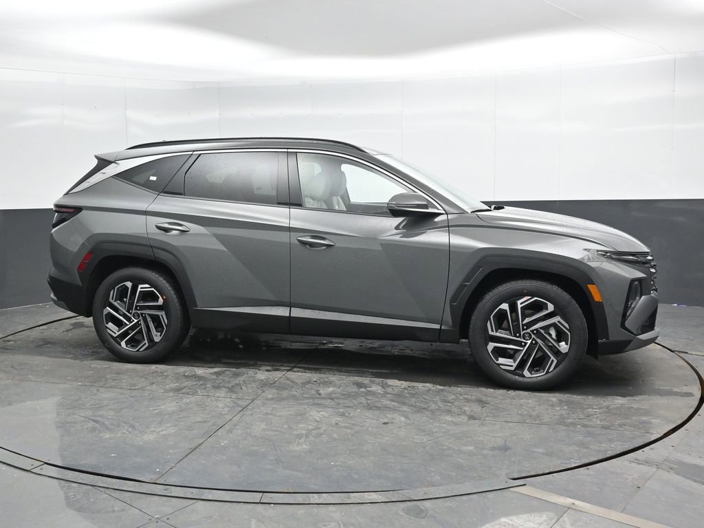 New 2026 Hyundai Tucson Limited image 3