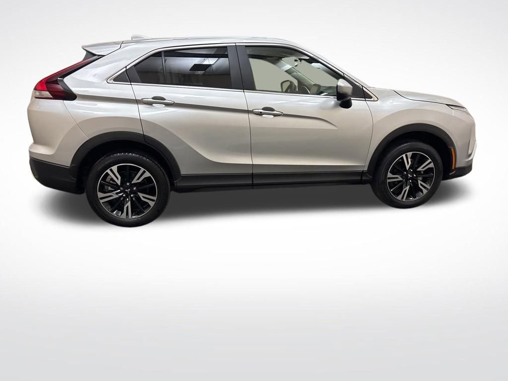 Used 2026 Mitsubishi Eclipse Cross SE image 4