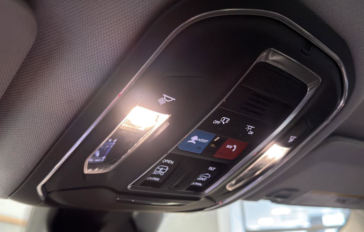 Used 2023 Jeep Grand Cherokee L Laredo w/ Trailer Tow Group (B) image 49