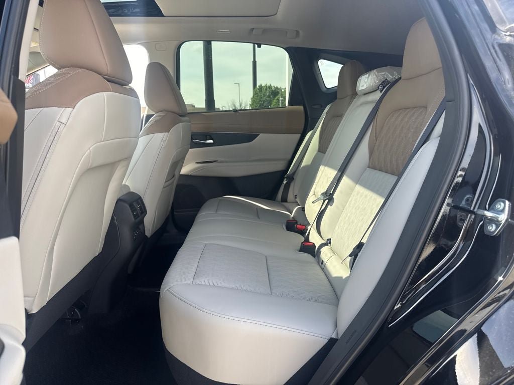 New 2026 Nissan Murano Platinum w/ Cargo Package AWD/4WD image 12