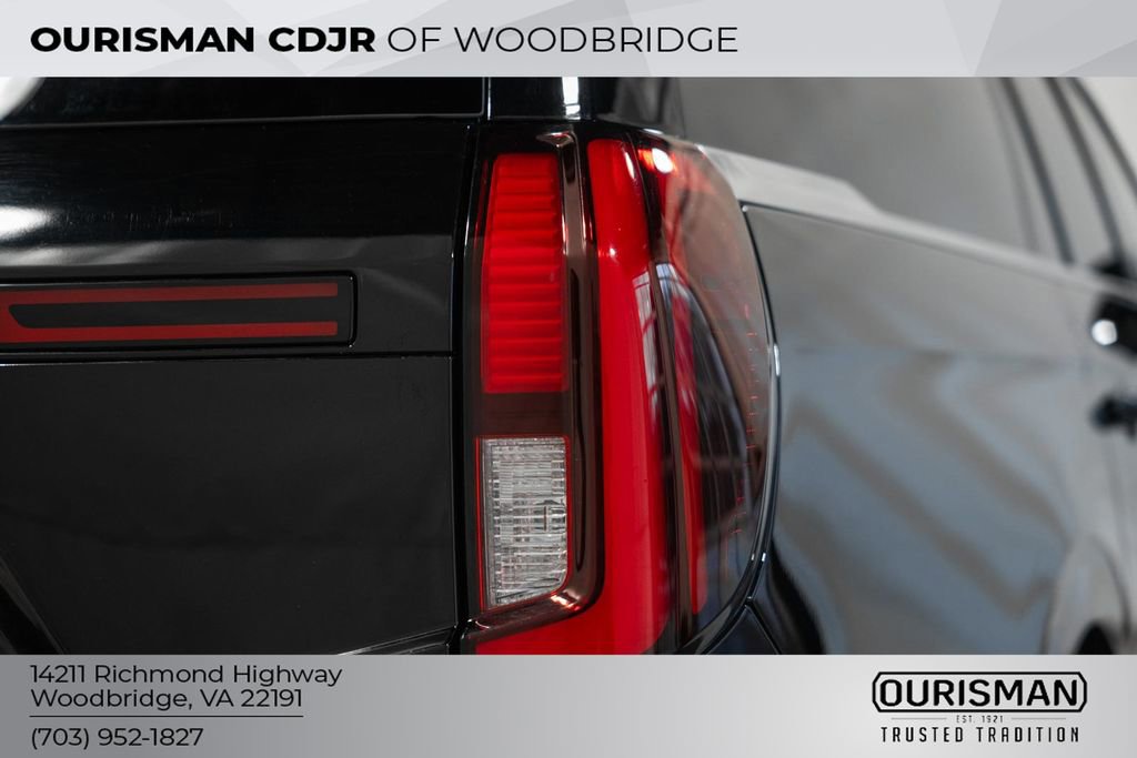 Used 2025 Ford Expedition Max Platinum image 7